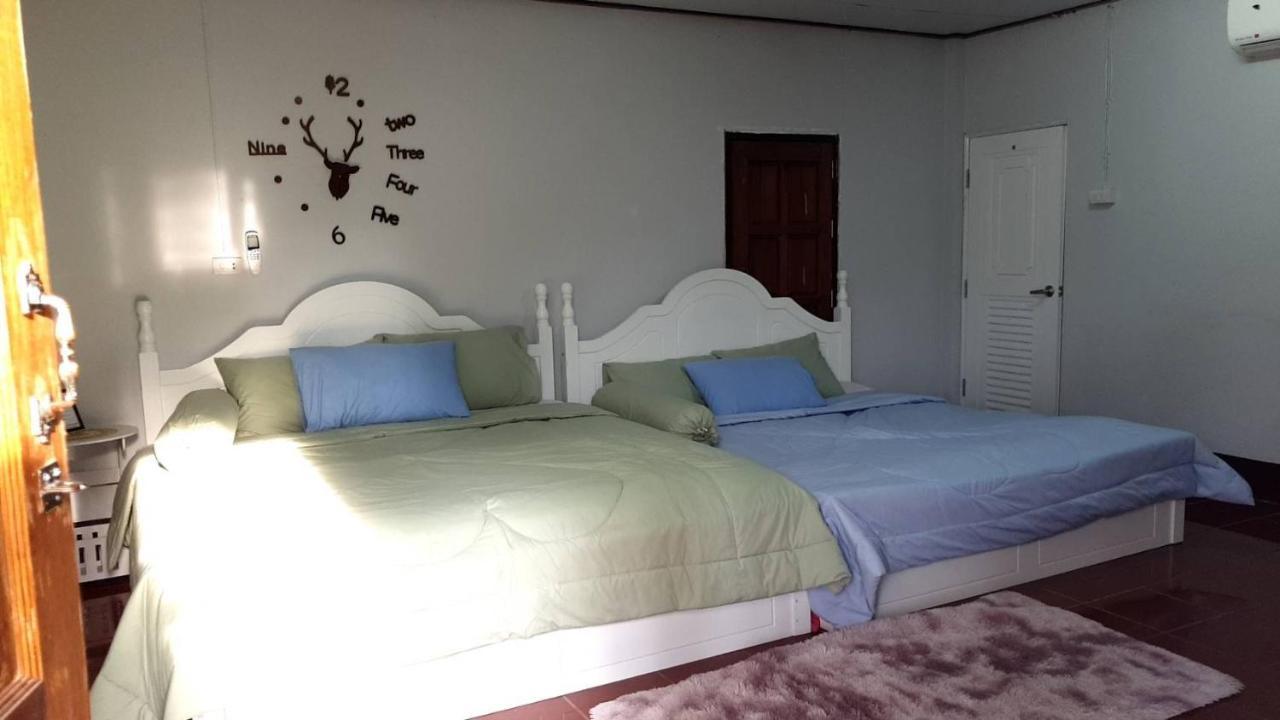 Reindeer House Wat Chedi 4 People Hotel Sichon Exterior foto
